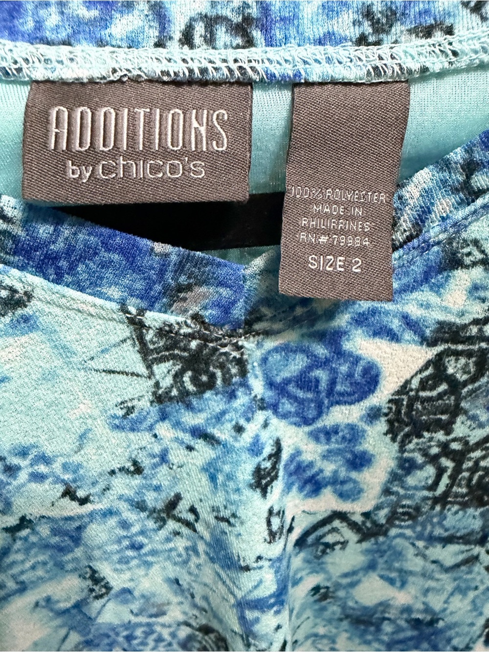 Chico's Blue Multi Floral-Print Long Sleeve Knit Top - Picture 2 of 2